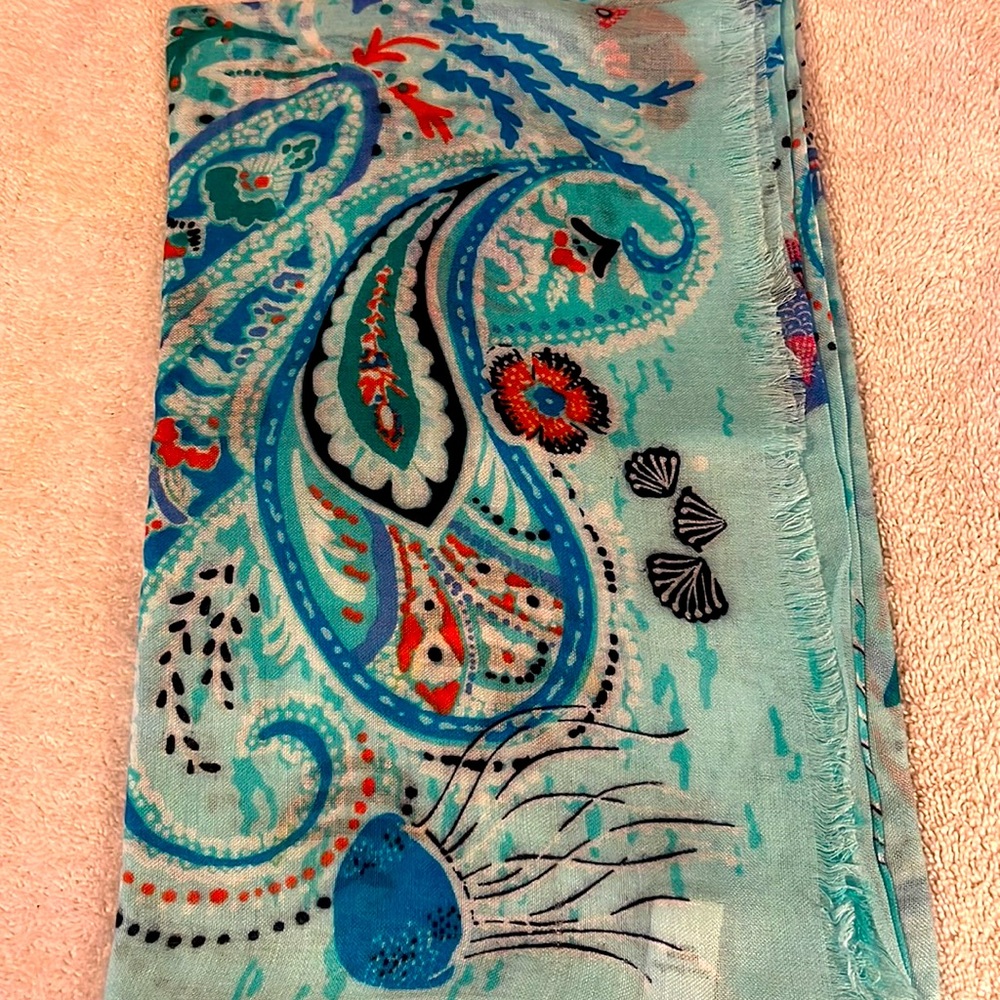 Paisley Wave Soft Fringe Scarf